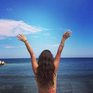 Meet your Posher, Yoana